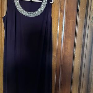 Beautiful R&M Richards plum colored dress